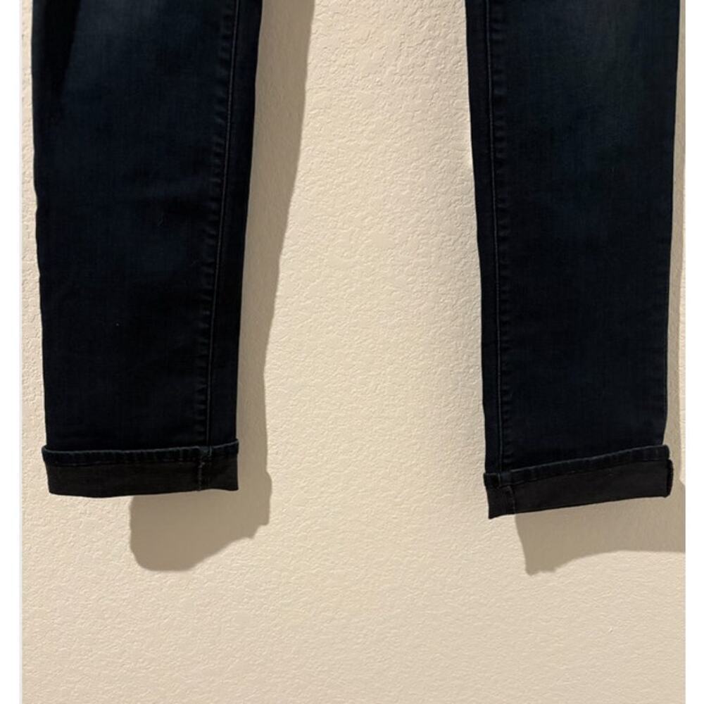 NWOT Womens 7 Mankind Dark Wash Mid-rise Straight Leg Jean Size 28 - Picture 4 of 6